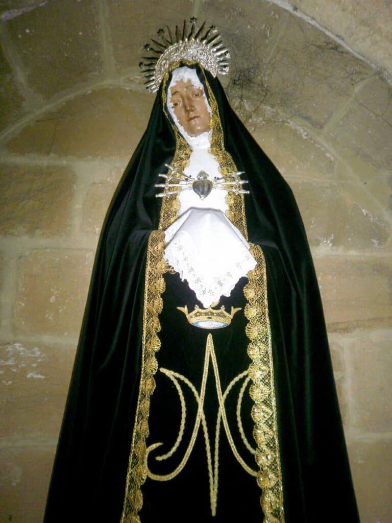 Statue of the Virgin Mary with seven swords symbolising the Seven Sorrows